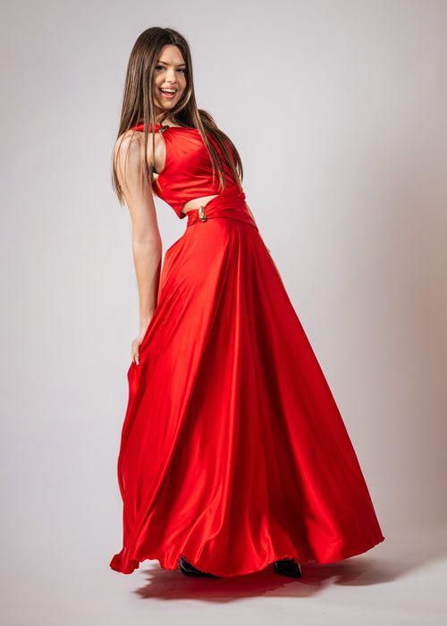 Duga haljina s prorezima na jedno rame