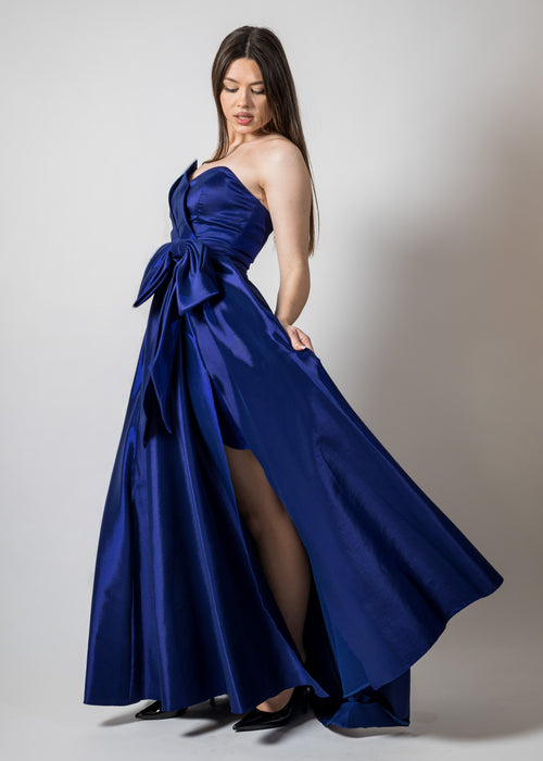 Haljina bez naramenica s mašnom na boku