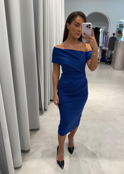 Kraljevsko plava midi haljina mspuštenih ramena